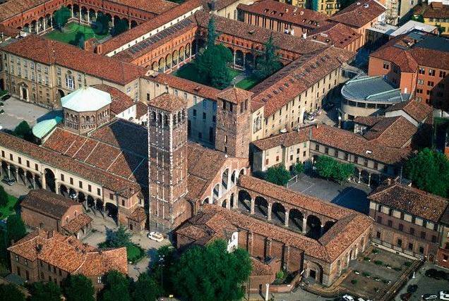 Гараж 13м² в Милан, Италия № 380951