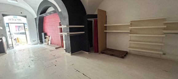 85m² Commercial property in Paternò, Italy No. 258973 8