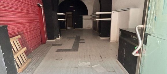 85m² Commercial property in Paternò, Italy No. 258973 5