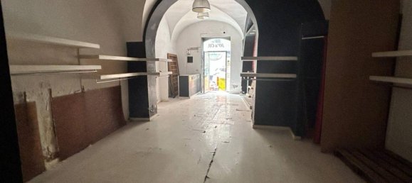 85m² Commercial property in Paternò, Italy No. 258973 10