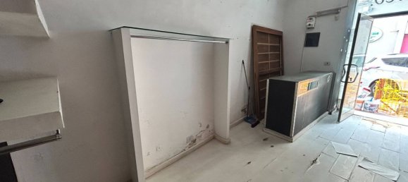 85m² Commercial property in Paternò, Italy No. 258973 6