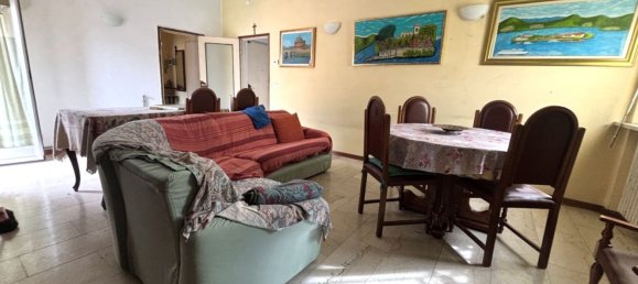 4 bedrooms Apartment in Gazzaniga, Italy No. 380840 7