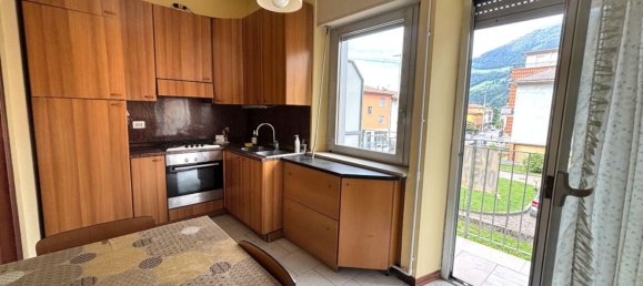 4 bedrooms Apartment in Gazzaniga, Italy No. 380840 3