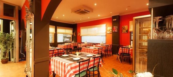 Imóvel comercial em Estepona, Spain 147 m² N.º 82252 3