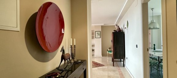 3 bedrooms Penthouse in Marbella, Spain No. 217429 19