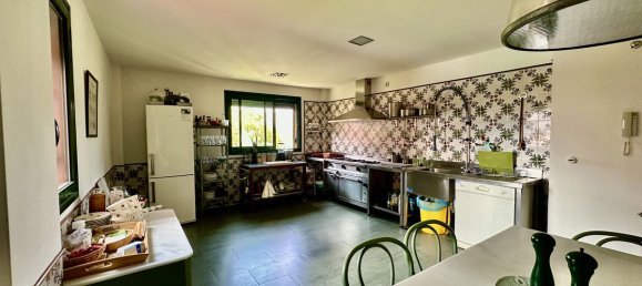 3 bedrooms Penthouse in Marbella, Spain No. 217429 18