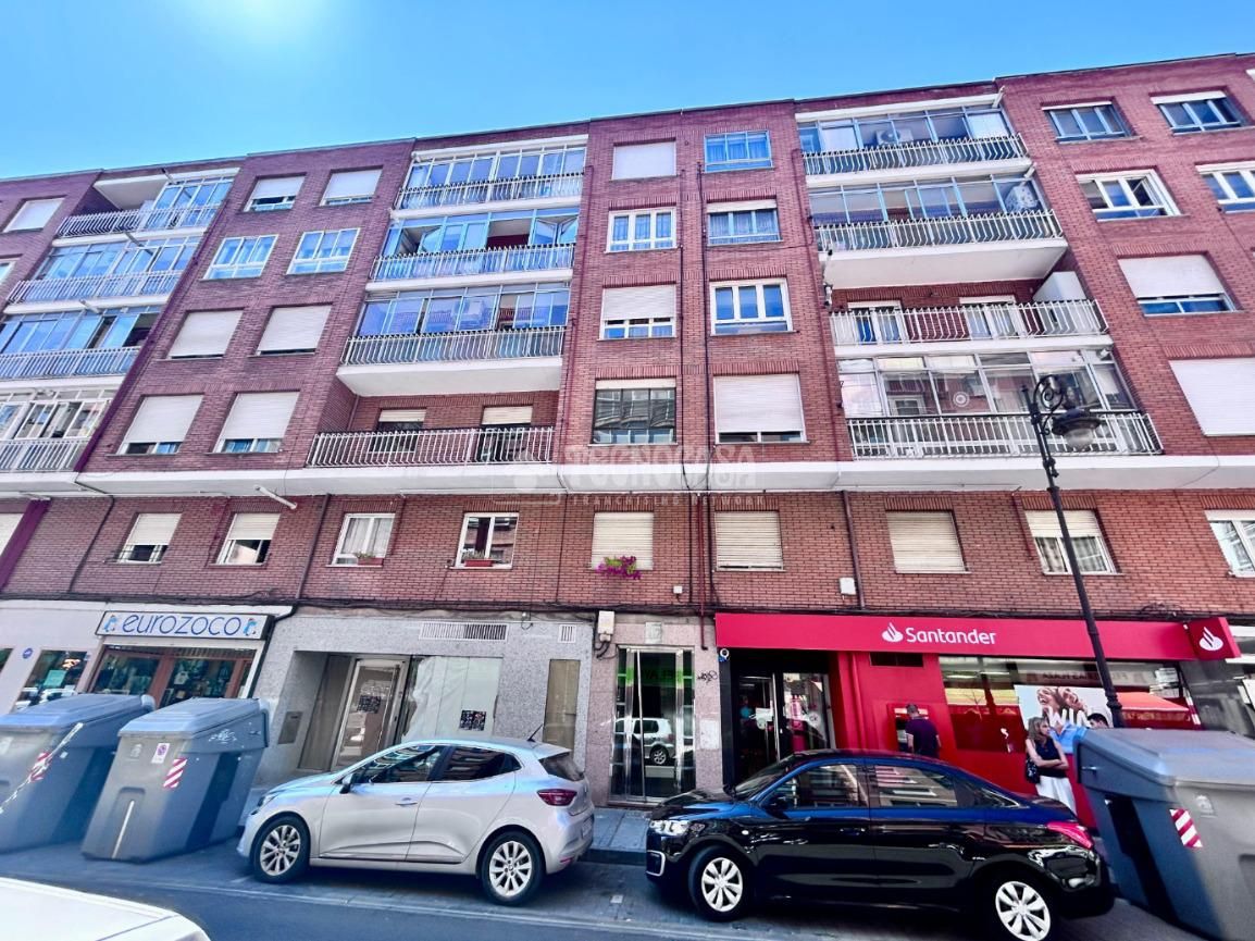 3 غرف نوم شقة في Leon, Spain رقم 179225