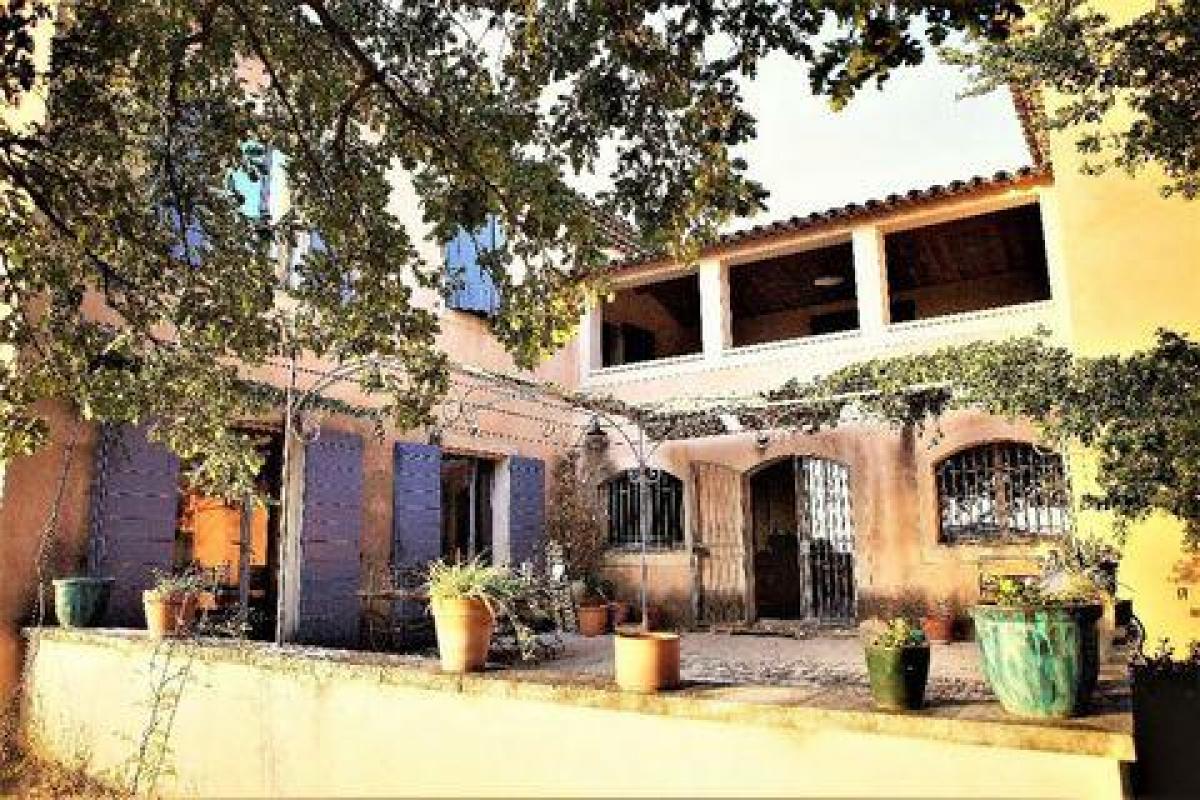 Casa de 9 dormitorios en Mazan, France No. 24666