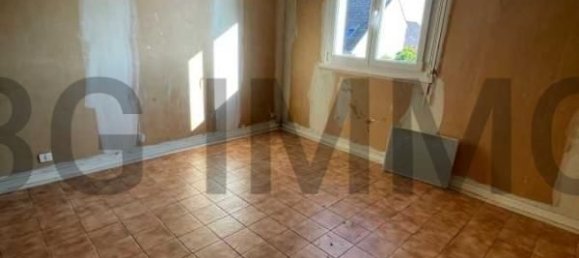 4 bedrooms House in Villiers-en-Lieu, France No. 157319 11