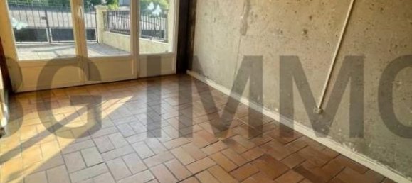 4 bedrooms House in Villiers-en-Lieu, France No. 157319 18