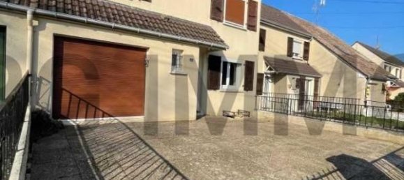 4 bedrooms House in Villiers-en-Lieu, France No. 157319 5