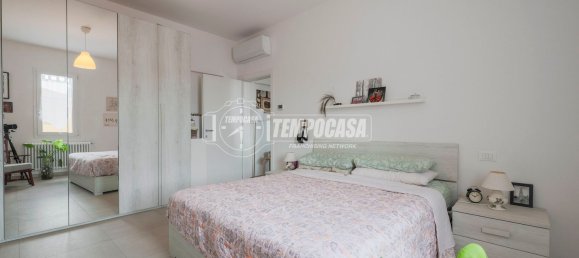 2 rooms Apartment in Bologna, Italy No. 285929 20