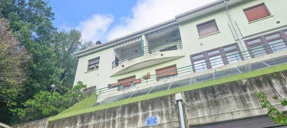 3 rooms Apartment in Trieste, Italy No. 30833 5