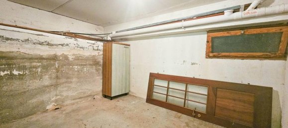 3 rooms Apartment in Trieste, Italy No. 30833 13