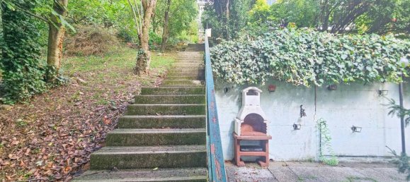 3 rooms Apartment in Trieste, Italy No. 30833 23