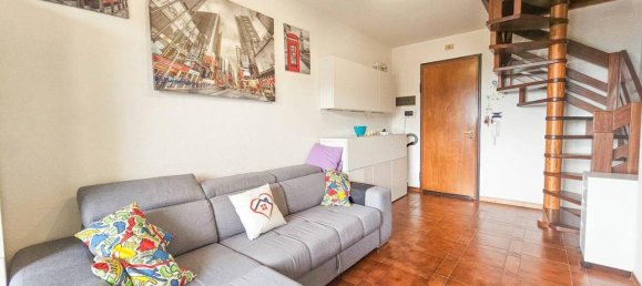 3 rooms Apartment in Trieste, Italy No. 30833 44