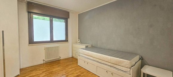 3 rooms Apartment in Trieste, Italy No. 30833 75