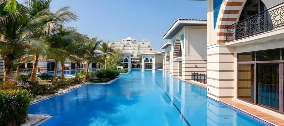 5 bedrooms Villa in Dubai, UAE No. 38611 8