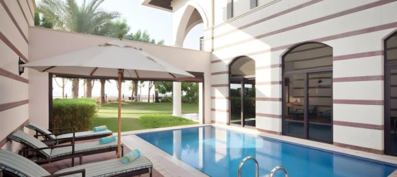 5 bedrooms Villa in Dubai, UAE No. 38611 12