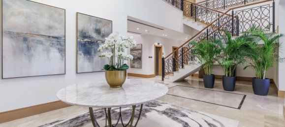 5 bedrooms Villa in Dubai, UAE No. 38611 7