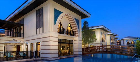 5 bedrooms Villa in Dubai, UAE No. 38611 5