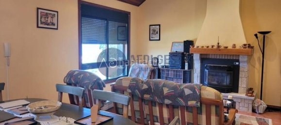 5 bedrooms House in Cangas, Spain No. 142587 14