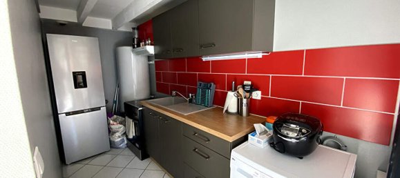 2 Schlafzimmer Gebäude in Blois, France, Nr. 100435 2