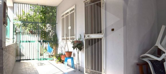 3 rooms Apartment in Casandrino, Italy No. 18539 19