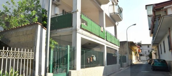 3 rooms Apartment in Casandrino, Italy No. 18539 21