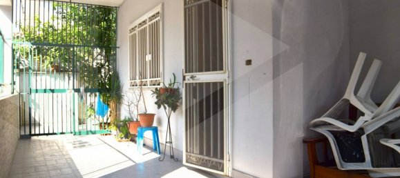 3 rooms Apartment in Casandrino, Italy No. 18539 20