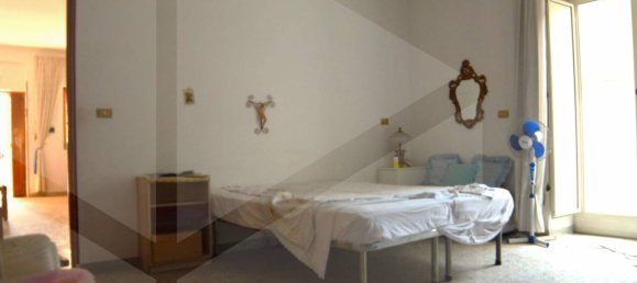 3 rooms Apartment in Casandrino, Italy No. 18539 15