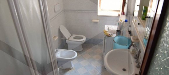 3 rooms Apartment in Casandrino, Italy No. 18539 11