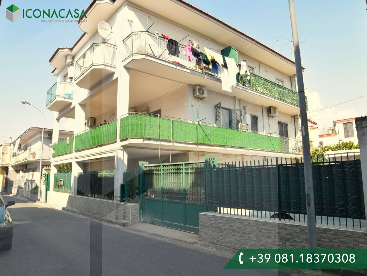 3 rooms Apartment in Casandrino, Italy No. 18539