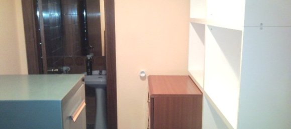 136m² Commercial property in Castellon de la Plana, Spain No. 106090 8