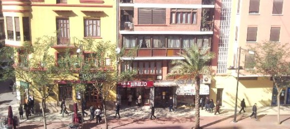 136m² Commercial property in Castellon de la Plana, Spain No. 106090 12