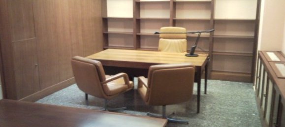 136m² Commercial property in Castellon de la Plana, Spain No. 106090 9