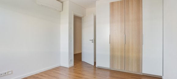 4 غرف نوم منزل ذو طابقين في Lisbon, Portugal رقم 125949 40