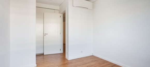 4 غرف نوم منزل ذو طابقين في Lisbon, Portugal رقم 125949 41