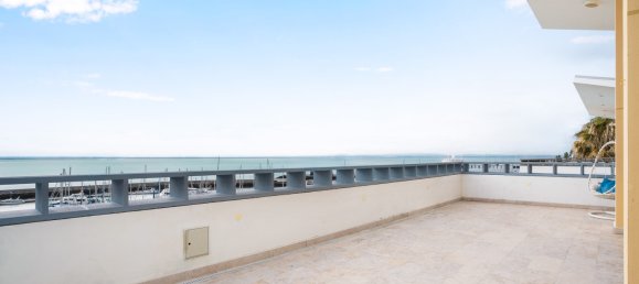 4 غرف نوم منزل ذو طابقين في Lisbon, Portugal رقم 125949 7