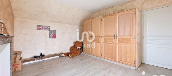 5-Zimmer Haus in Mehun-sur-Yevre, France, Nr. 44647 9