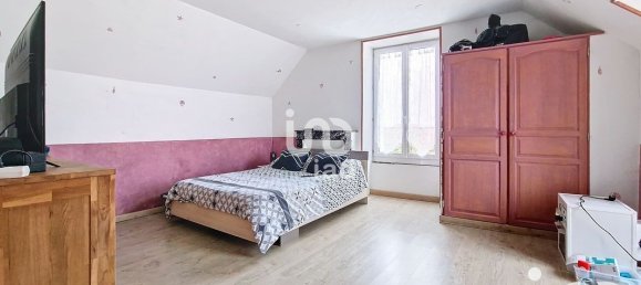 5-Zimmer Haus in Mehun-sur-Yevre, France, Nr. 44647 8