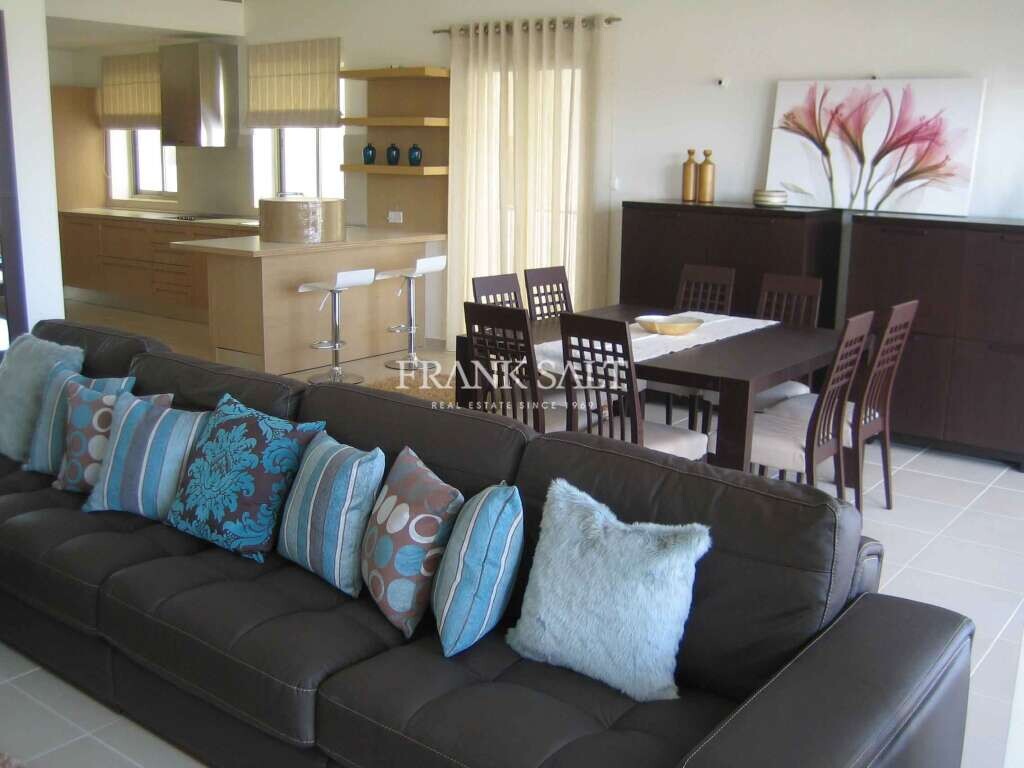 3 bedrooms Apartment in Sliema, Malta No. 8288