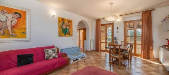 5 bedrooms House in Foiano della Chiana, Italy No. 228444 17