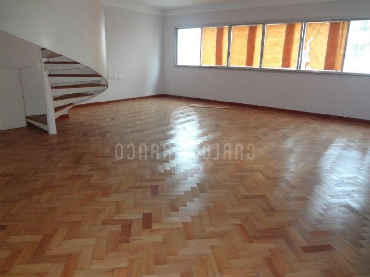 Дом с 3 спальнями в Сан-Паулу, Бразилия № 593603