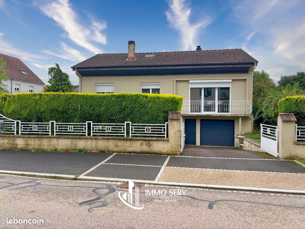 Дом с 3 спальнями в Мозель, Франция № 329412