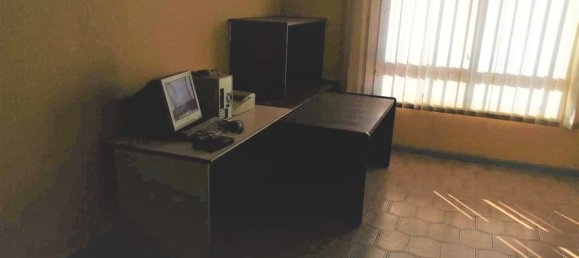 Gewerbliche Immobilie in Leon, Spain 27m², Nr. 77453 3