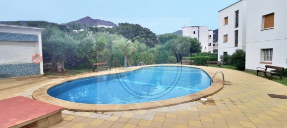 Ático de 2 dormitorios en Roses, Spain No. 84913 16