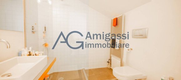 2 Schlafzimmer Penthouse in Bergamo, Italy, Nr. 264978 24