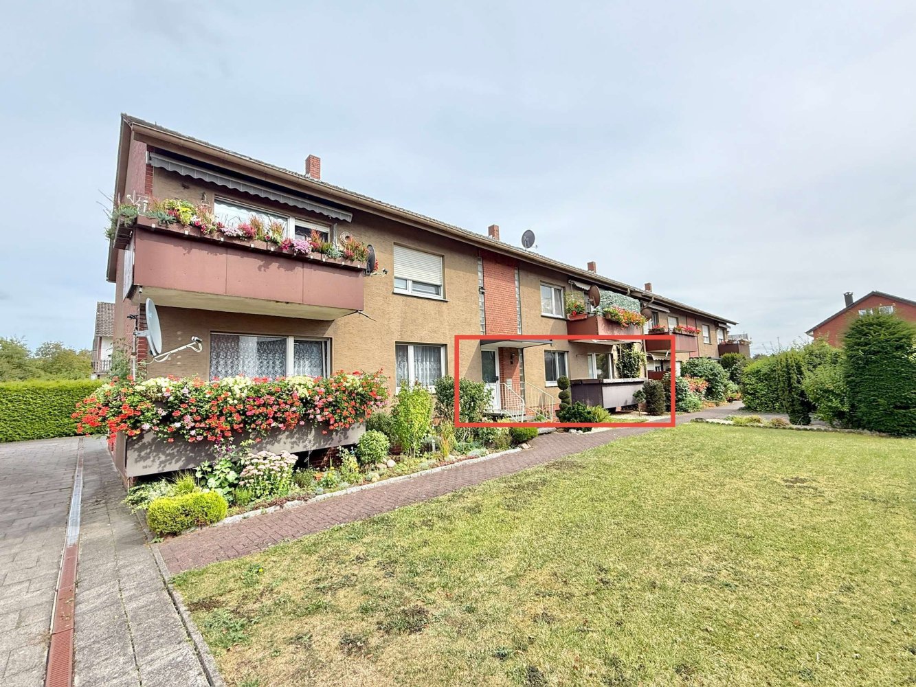 Квартира с 2 спальнями в Варендорф, Германия № 291216