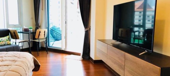 Studio in the Condo in Pattaya, Thailand No. 3792 6